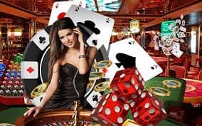 Layar utama aplikasi situs togel menampilkan permainan slot, live casino, dan sportsbook